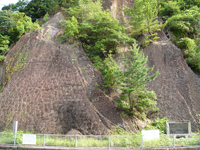 Η