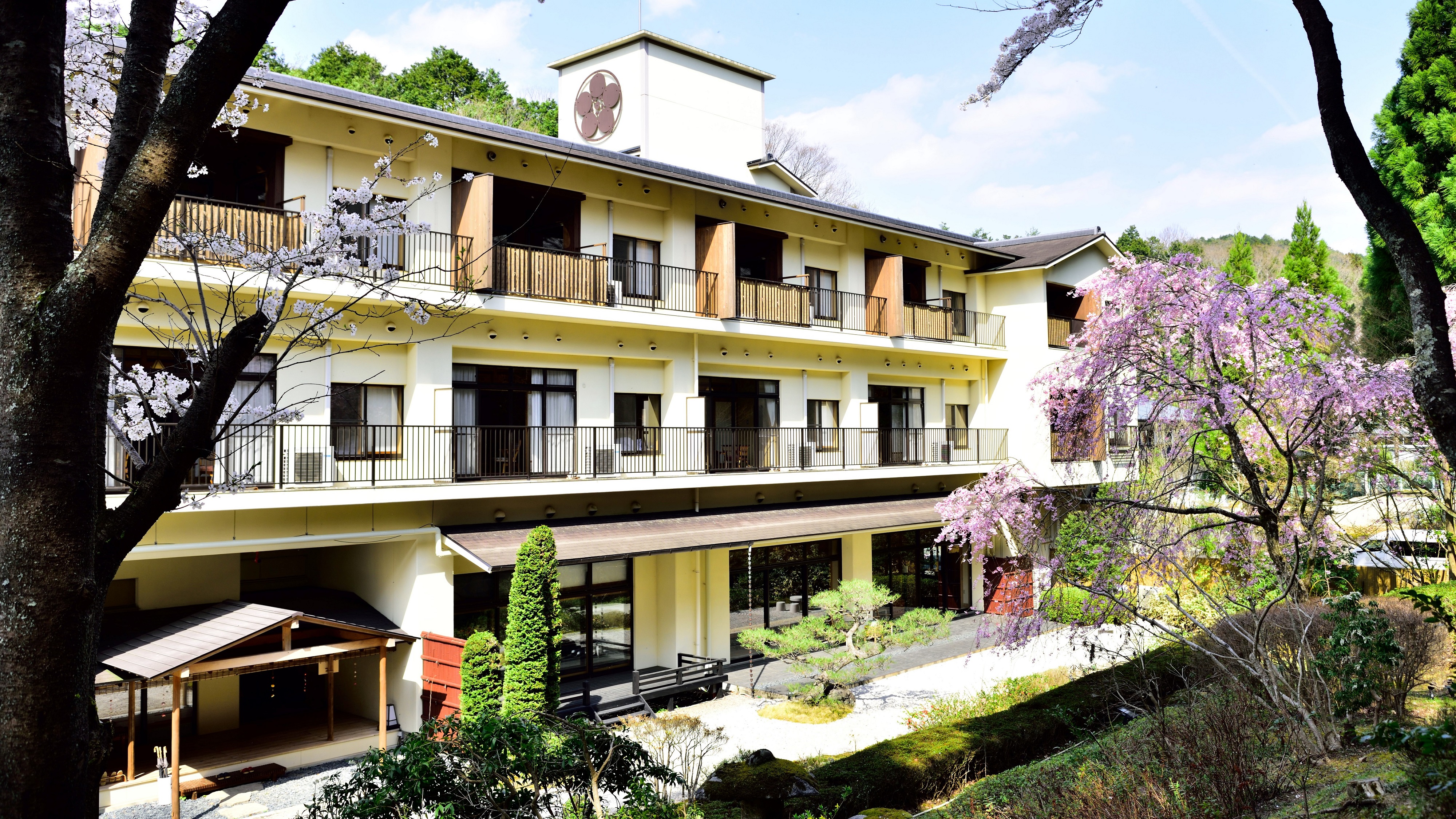 京　ＹＵＮＯＨＡＮＡ　ＲＥＳＯＲＴ　翠泉